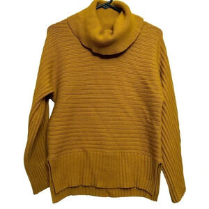 Athropologie Moth women’s cowl neck sweater. Size small